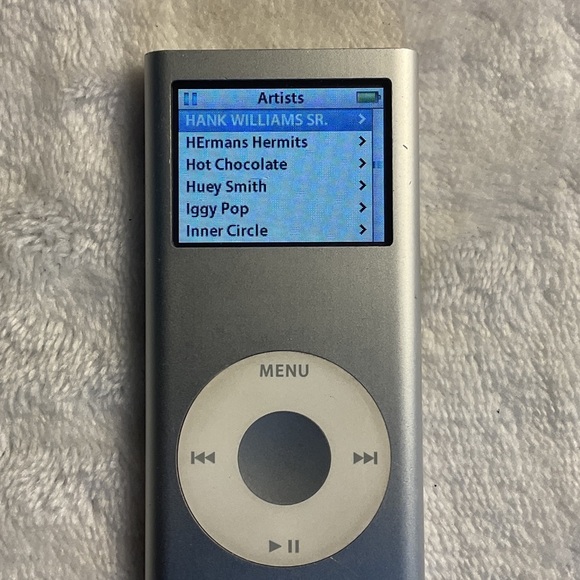 Apple Silver  nano A1199 - Picture 3 of 3